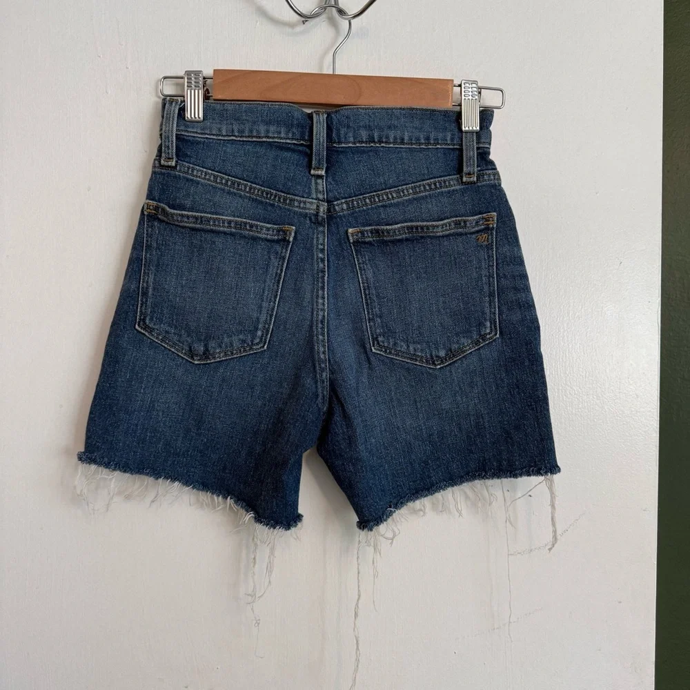 Madewell dark wash long high rise denim shorts size 23